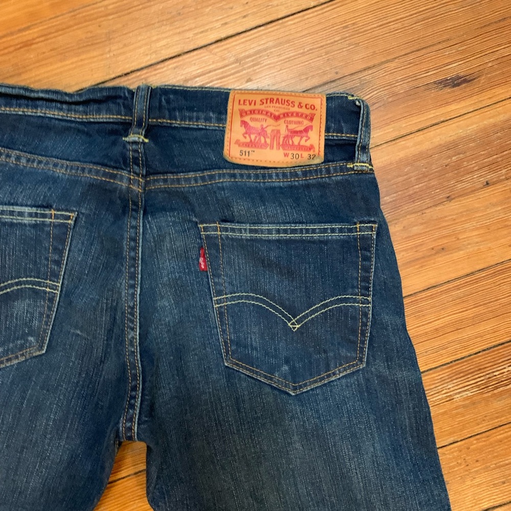 Levi’s 511 med blue wash slim fit 28